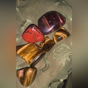 Tigers Eye Crystals (set of 6)